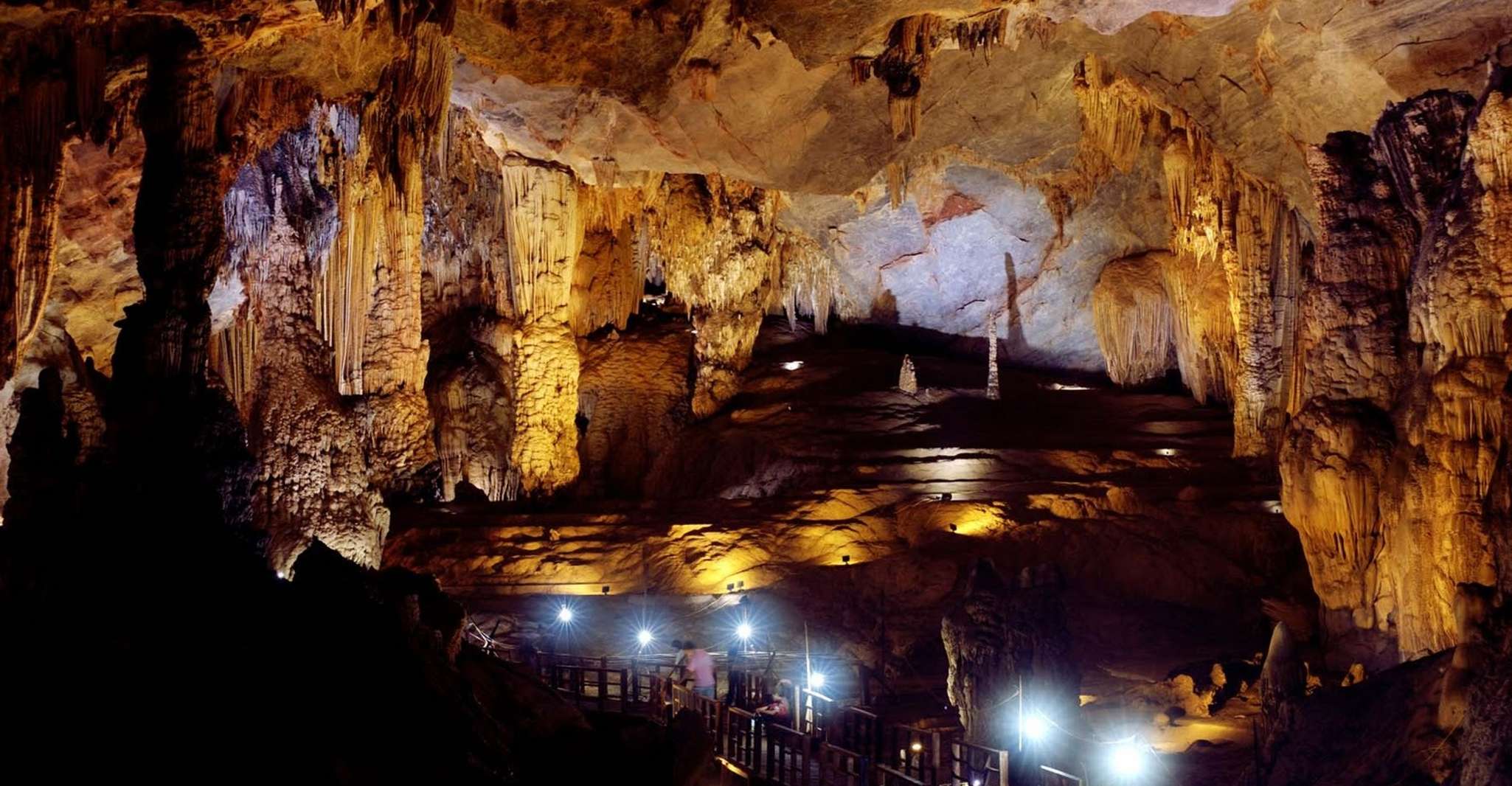 从Phong Nha/Dong Hoi、天堂和Phong Nha洞穴之旅 - Hizvo