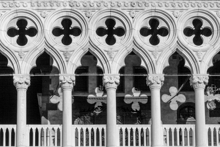 Venedig: Stadtrundfahrt und Muranoglas-Erlebnis