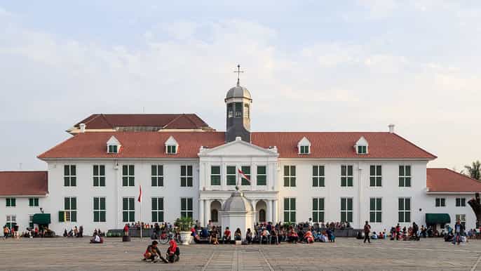 jakarta old batavia guided coach tour