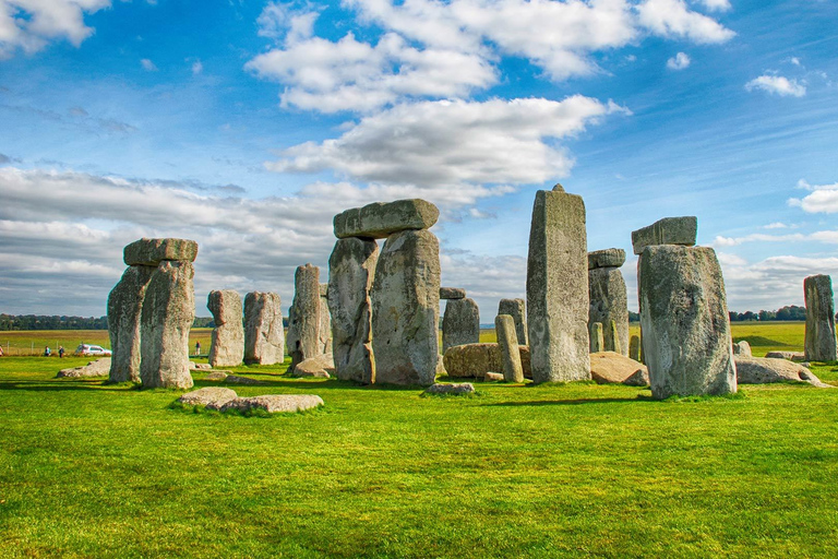 Visite en voiture privée de Stonehenge & BathVisite avec guide-conducteur unique