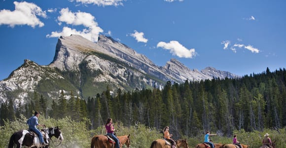 Banff: 3-Hour Bow Valley Loop Horseback Ride