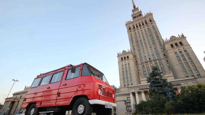 Varsovia: Tour privado del Comunismo con servicio de recogida del hotel