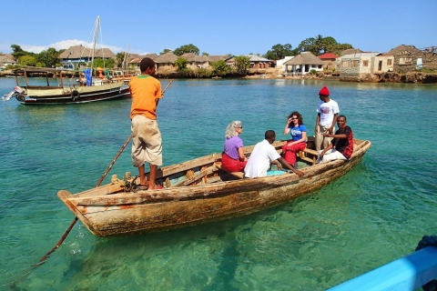 Rejs łodzią dau po Parku Morskim Kisite i na wyspę WasiniWycieczka z Kilifi