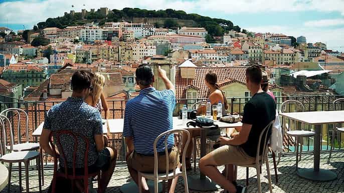lisbon 4hour walking tour with food and drink tasting