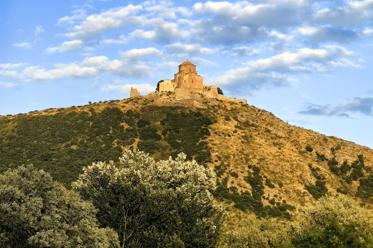 Tour of the Didgori Battle Memorial, Shiomghvim Monastery
