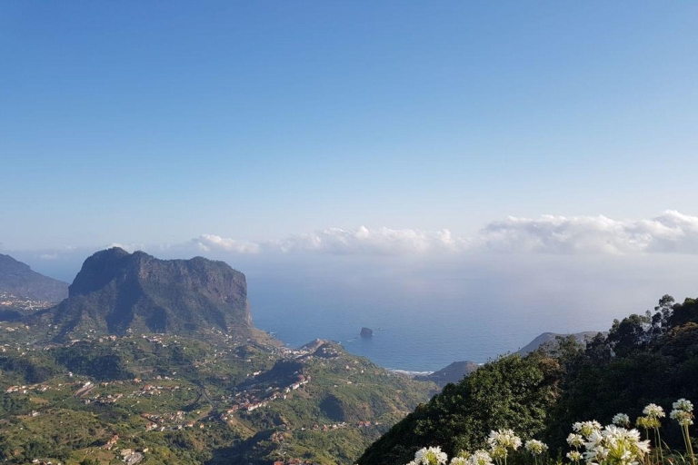 Madère : visite privée de l'est de l'île et du Christ-RoiRamassage dans la région de Funchal, Caniço, Cma Lobos