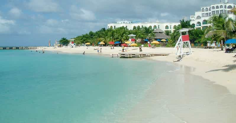 Montego Bay: Doctor's Cave Beach Day Trip | GetYourGuide