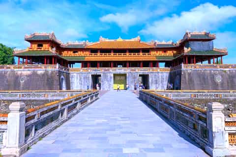 hue historical tour from da nang