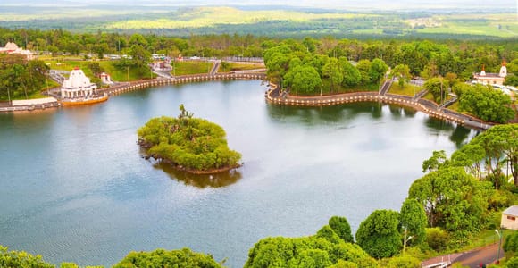 Mauritius: Sacred Lake, Waterfalls & Tea Heritage Day Trip