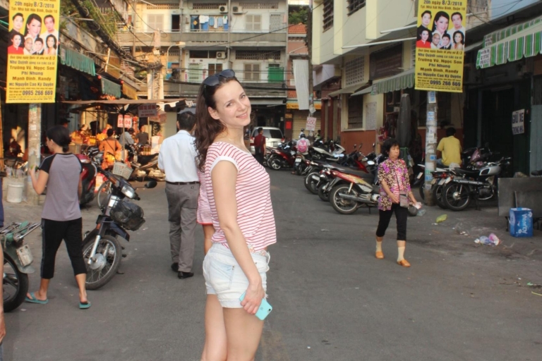 Visite privée de la ville de Saigon avec prise en charge de la voiture à Phu My PortOption standard