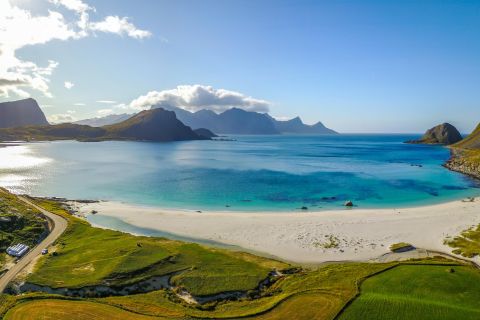 Lofoten-eilanden: zomerfotografietour naar het strand van Haukland