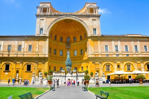Rome: Vatican Museums and St. Peter's Tour incl. Papal Tombs Private Tour in Spanish