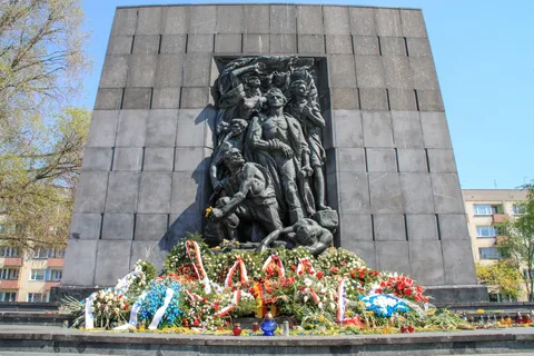 Varsovia: Gueto, Cementerio Judío y Museo POLIN Tour privado