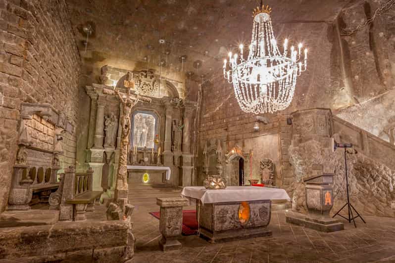 Cracovia tour guiado 1 día a AuschwitzBirkenau y las Minas de Sal GetYourGuide