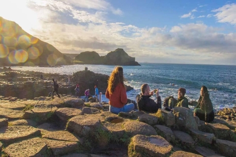 Belfast: Giant's Causeway and 2-Day Hop-On Hop-Off City Tour