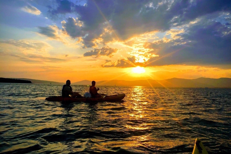 Split: tour en kayak de mar al atardecer con guía profesional