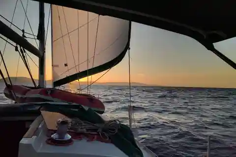 Neos Marmaras: Sunset West Sithonia Islets Sailboat Tour