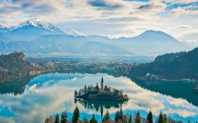 From Zagreb: Ljubljana and Lake Bled Tour