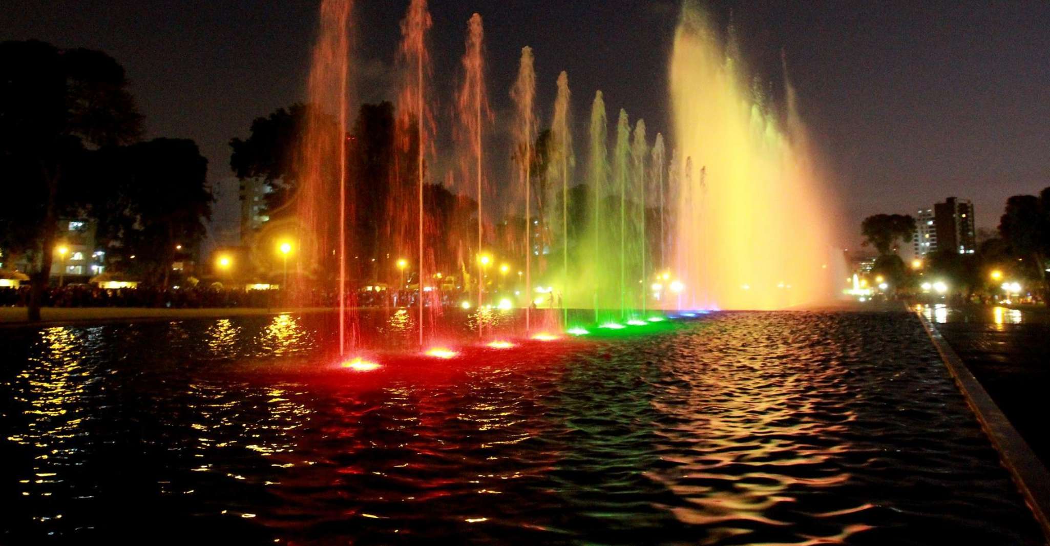 Lima, Magical Water Circuit & Dinner Show yakınlarında yapılacak şeyler - Hizvo