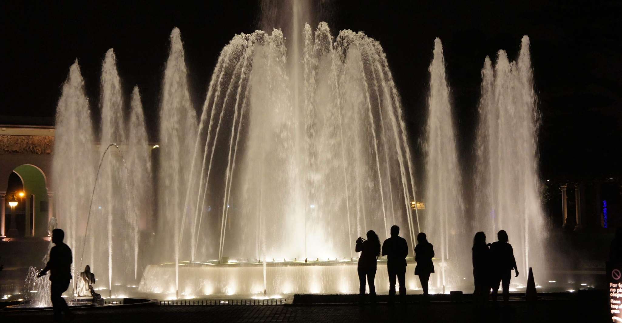 Lima, Magical Water Circuit & Dinner Show yakınlarında yapılacak şeyler - Hizvo