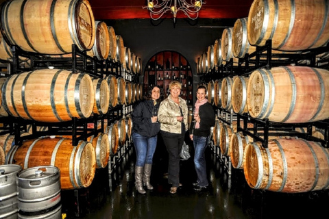 From Seattle: Snoqualmie Falls & Woodinville Wine Tasting Summer: Snoqualmie Falls & Wine Tasting (3 Wineries)