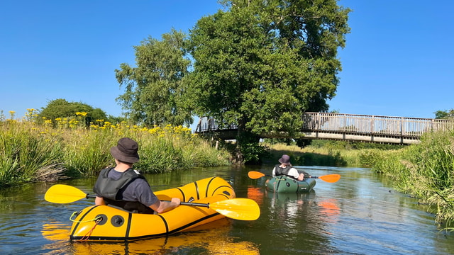 Billund & Vejle / DK: Geführte Packrafting-Tour auf dem Fluss Vejle A