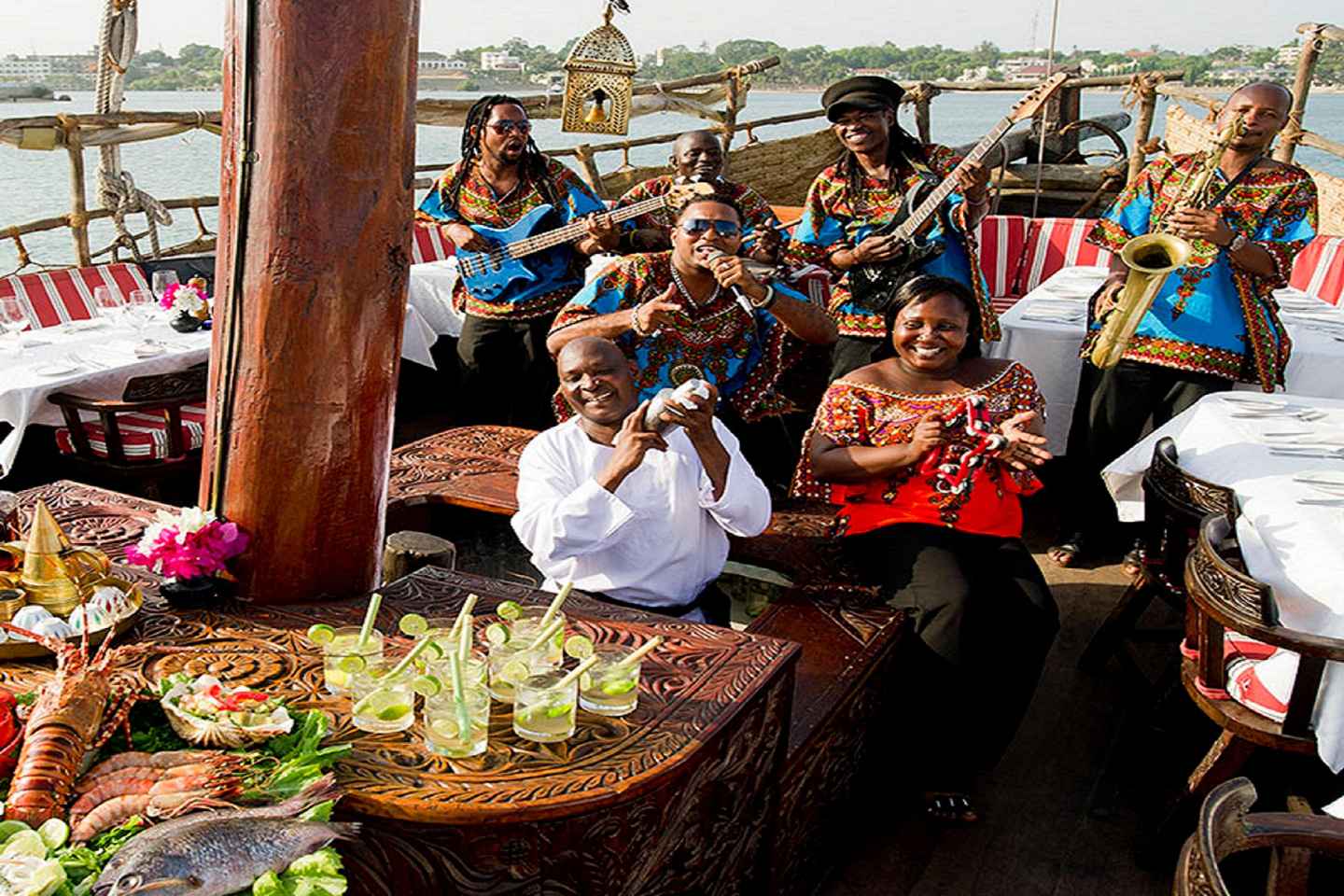 Mombasa: Dinner-Bootsfahrt mit einer Tamarinden-Dhau