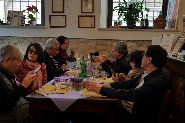 Vanuit Civitavecchia: Tarquinia & Werelderfgoed met lunchPrivétour met Etruskisch ondergronds park