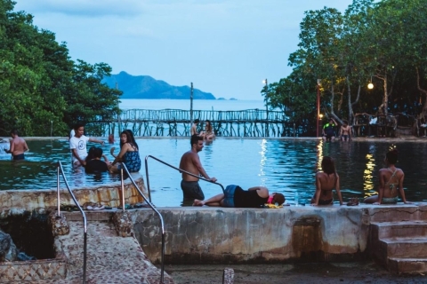 Coron: Town Tour with Maquinit Hot Spring Standard Option