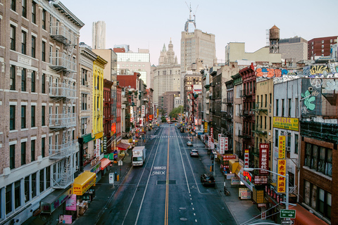 New York : visite de Wall Street, Little Italy et ChinatownVisite guidée privée