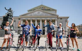 Munich: Bike Tour with Beer Garden Break