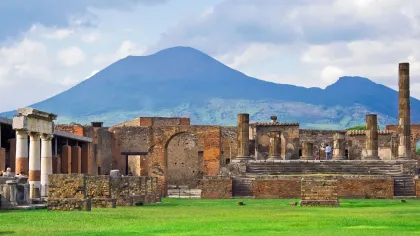 Neapel: Ganztägige Pompeji & Herculaneum Weinverkostungstour