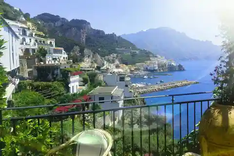 Amalfi Coast: amazing private tour from cruise ship or hotel