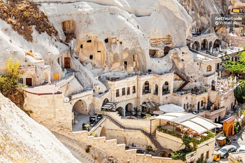 Depuis Istanbul : excursion privée en Cappadoce avec vol