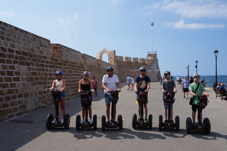 Chania: tour combinado en segway por la ciudad vieja y el puertoTour combinado de la ciudad vieja y el puerto