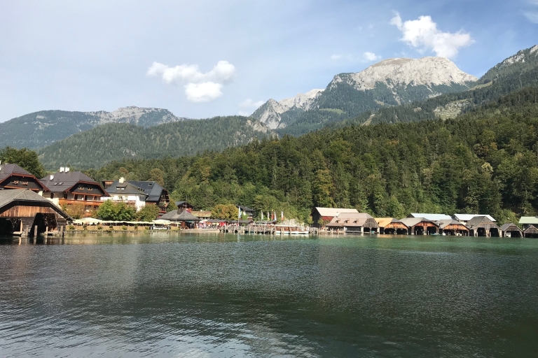 Tagesausflug von München zum Königssee: Bootsfahrt & SalzbergwerkAb München: Tour zum Königssee mit Bootsfahrt & Salzmine