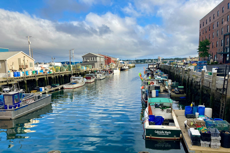 Boston: Portland Lighthouse & Kennebunk Small Group Day Tour