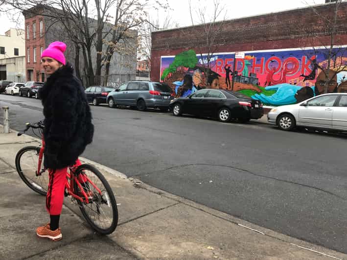 Brooklyn recorrido turístico en bicicleta con guía local GetYourGuide