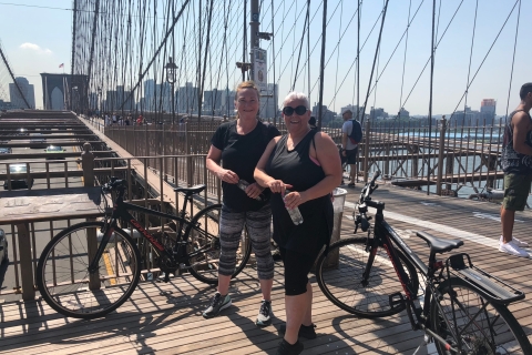 Brooklyn: Manhattan & Brooklyn Bridge 2-stündige Fahrradtour