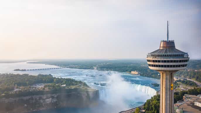 cascate del niagara canadesi biglietto per la skylon tower