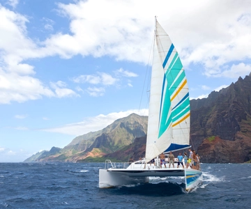 Kauai: Napali Coast Sail & Snorkel Tour from Port Allen