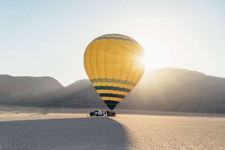 Heldagstur till Wadi Rum från Amman eller Döda havet