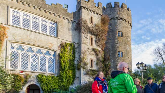 dublin fullday howth and malahide castle tour