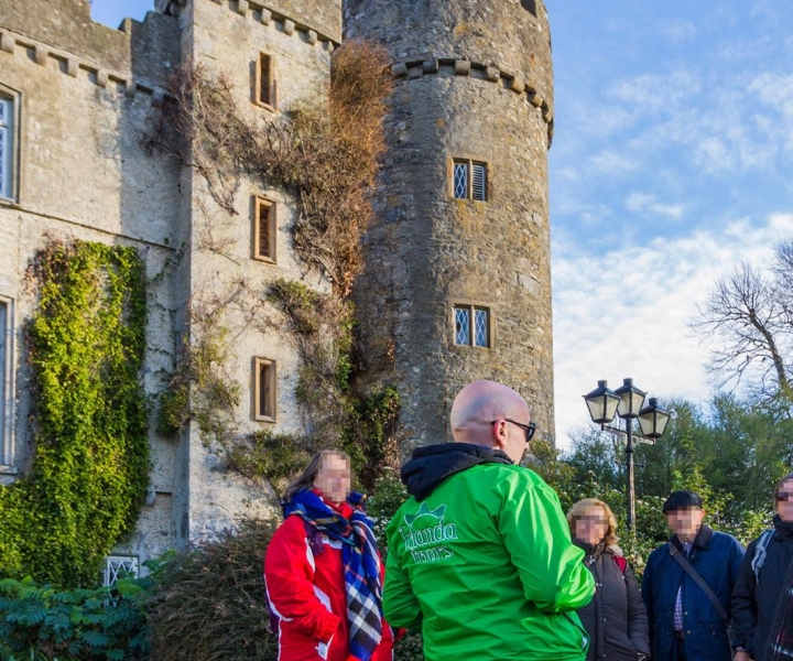 Dublin: Full-Day Howth and Malahide Castle Tour