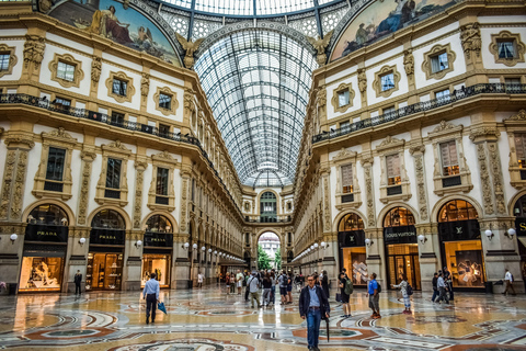 Milan: Fashion Highlights Tour with Guide