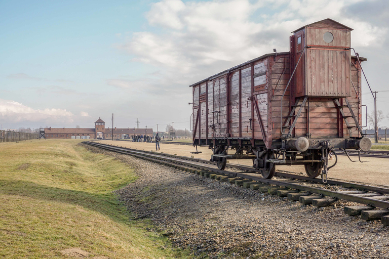 Auschwitz-Birkenau: Ticket und geführte Tour ohne Anstehen