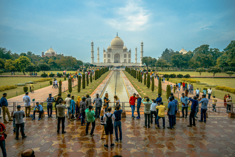 Från New Delhi: Heldagsutflykt till Taj Mahal i liten gruppRundtur från mötesplats