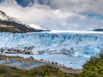 Perito Moreno Glacier walkways day with optional boat