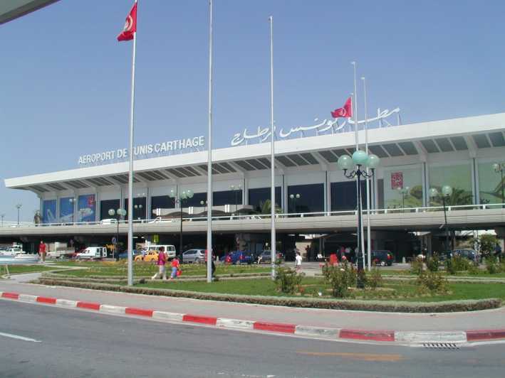 Trasferimento privato dall'aeroporto di Tunisi al centro di Tunisi