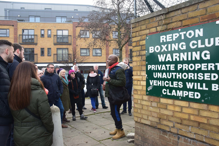 Gangster London Walking Tour met acteur Vas Blackwood